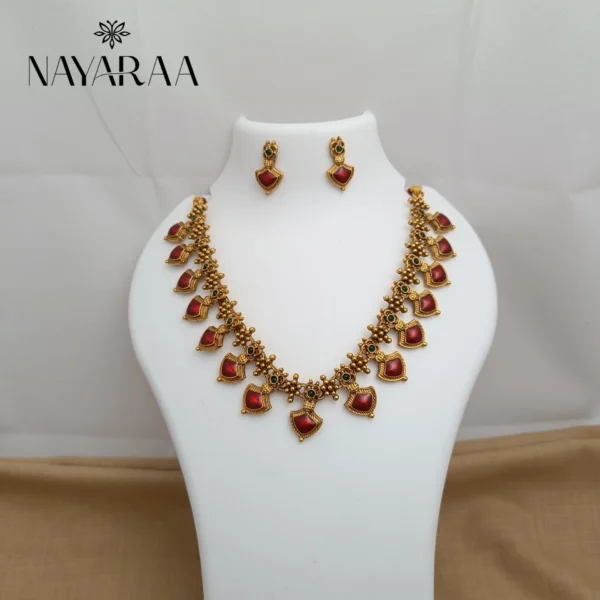 Antique Necklace N5R