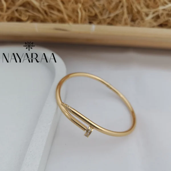 Anti Tarnish Bracelet B29