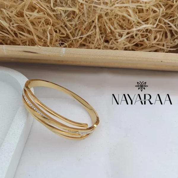 Anti Tarnish Bracelet B38